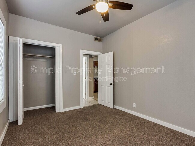 Building Photo - 201 NW 17th St