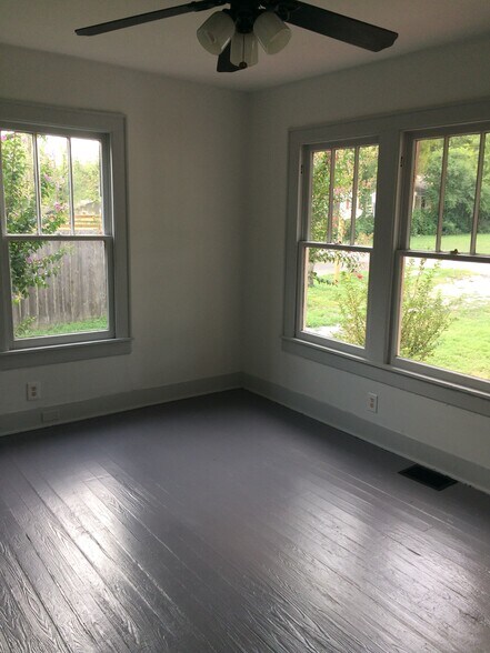 living room - 320 Cherry St