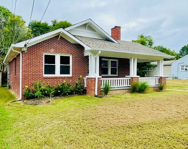 Primary Photo - Section 8 Approved 3bedroom 1 Bath