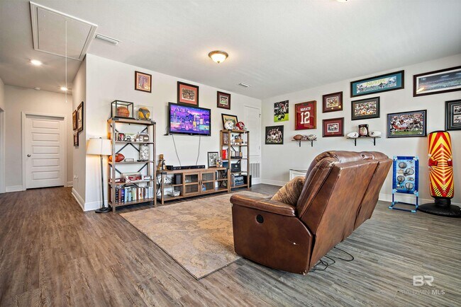 Building Photo - 24341 Alydar Lp