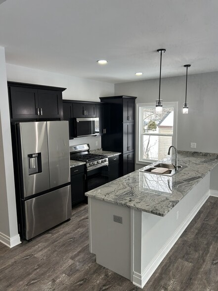 Building Photo - 4256 Greenfield Pkwy