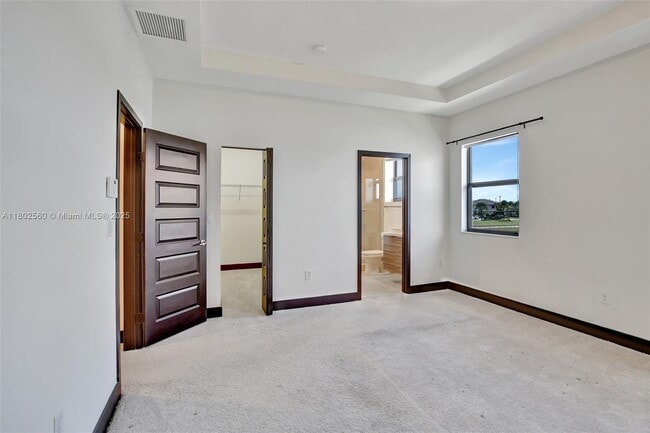 Building Photo - 16011 NW 91st Ct