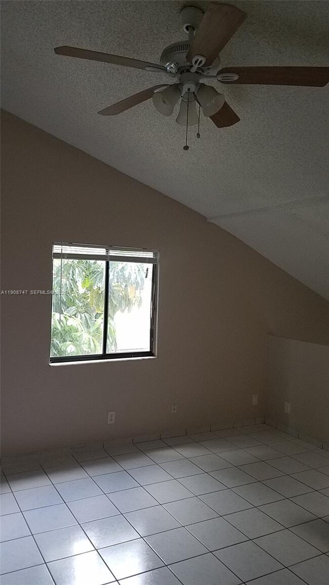 Building Photo - 7867 Tam Oshanter Blvd