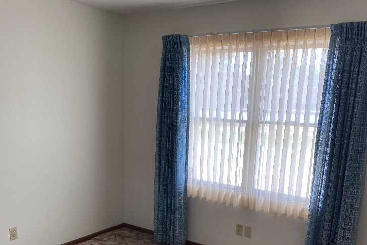 master bedroom - 315 S Bloomington St