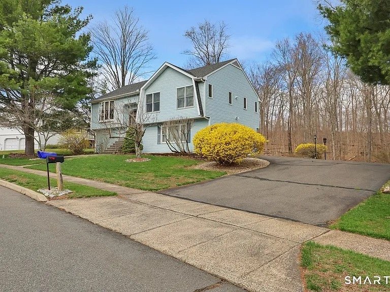 Building Photo - 314 Timber Ridge Rd