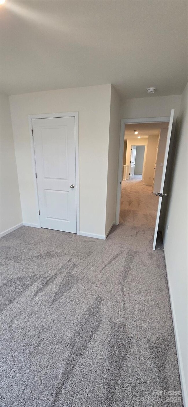 Building Photo - 1931 Tranquility Cir