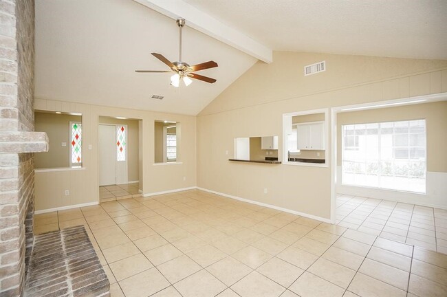 Building Photo - 13626 Woodchester Dr