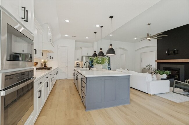 Building Photo - 1513 Snapdragon Ct