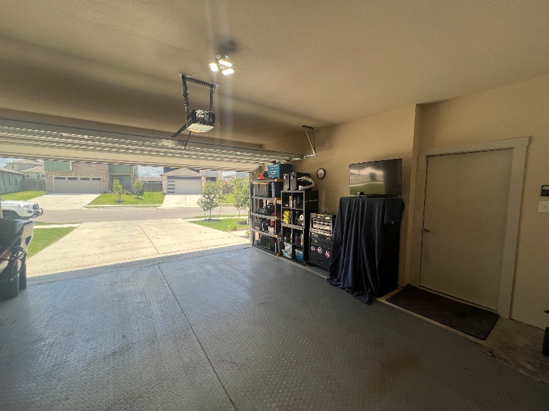 Building Photo - 109 Scarborough Wy