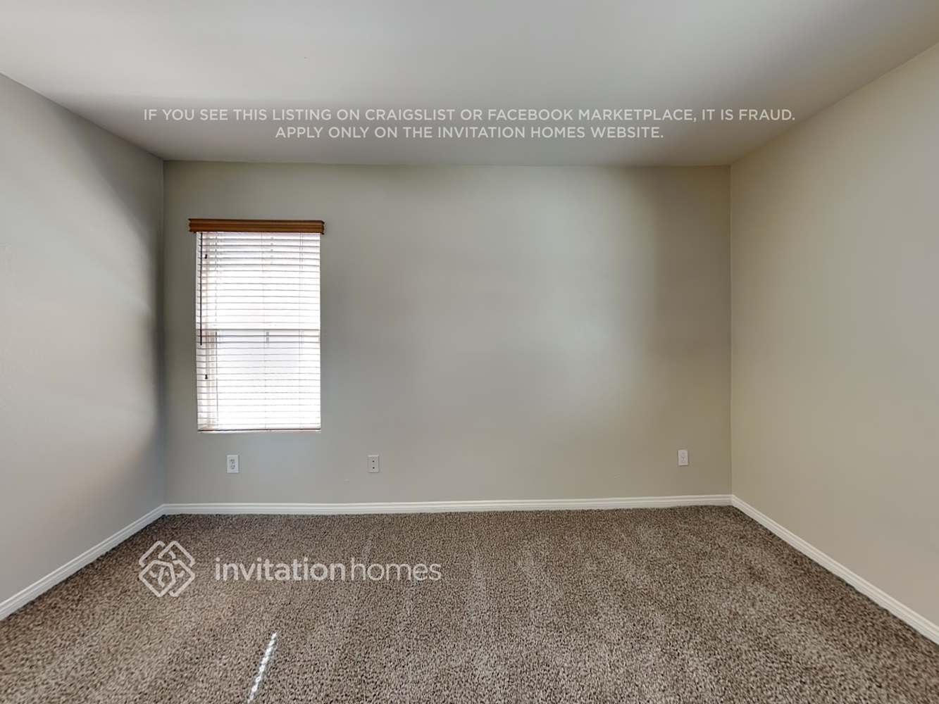 Building Photo - 1890 Lobo