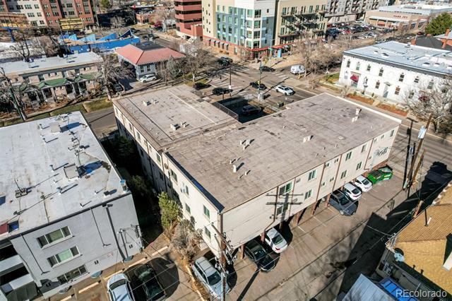 Building Photo - 590 Logan St