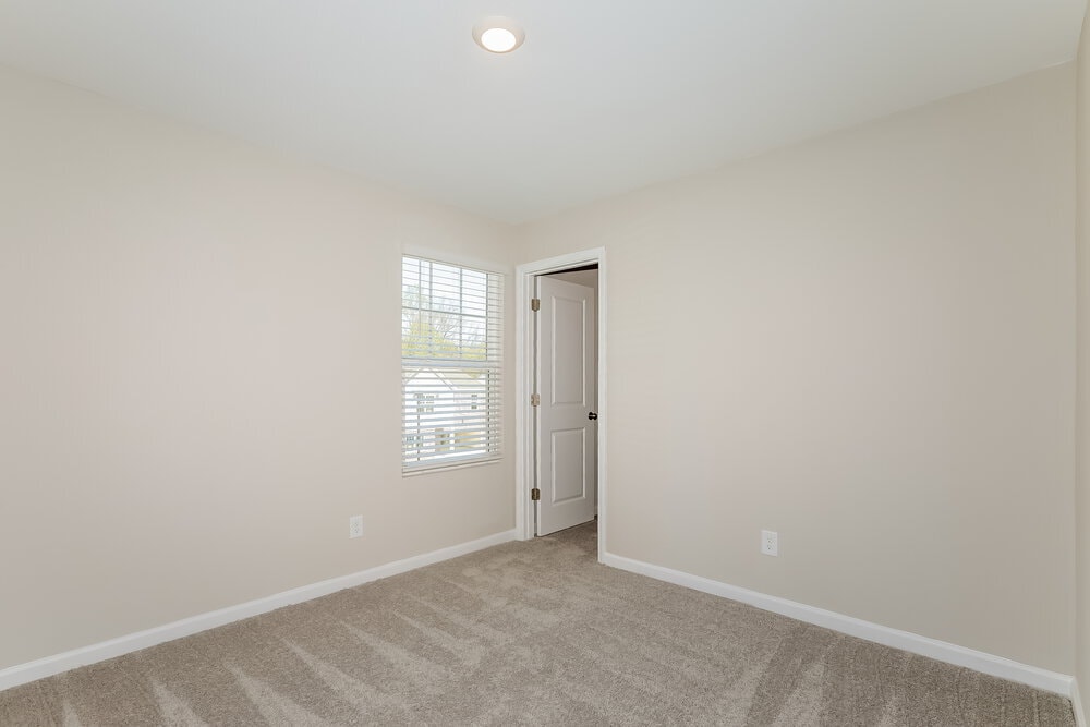 Building Photo - 637 Knightsbridge Ln
