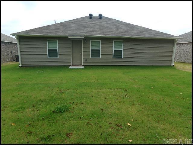 Building Photo - 6097 Saddle Hill Dr