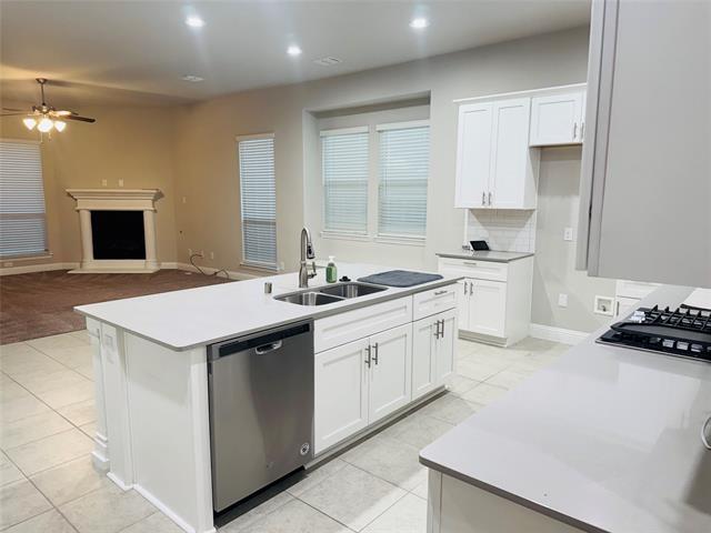 Building Photo - 1045 Little Gull Dr