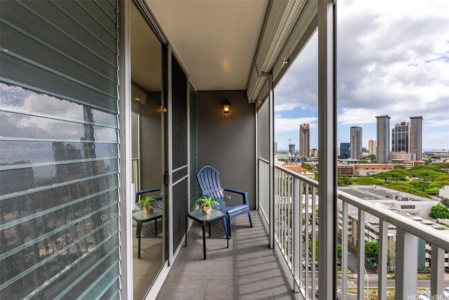 Building Photo - 757 Kinalau Pl