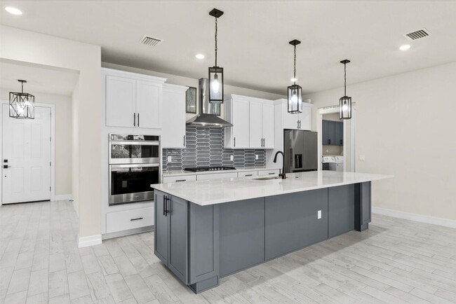 Building Photo - 10372 SW Green Turtle Ln