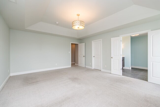 Building Photo - 2319 Patchen Wilkes Dr