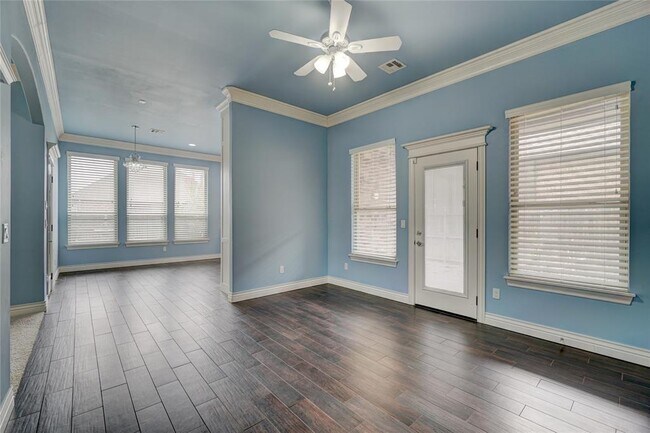 Building Photo - 6100 NW 154th St