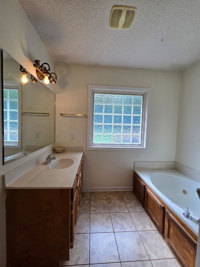 Building Photo - 3140 Firestone Ct