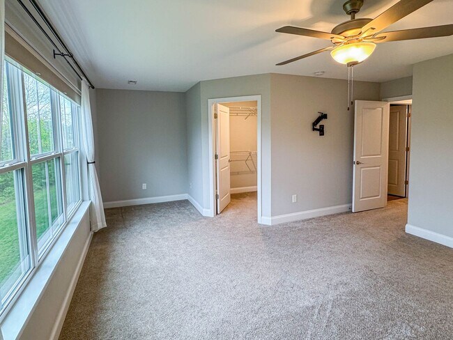 Building Photo - 4861 Ancient Glacier Ln