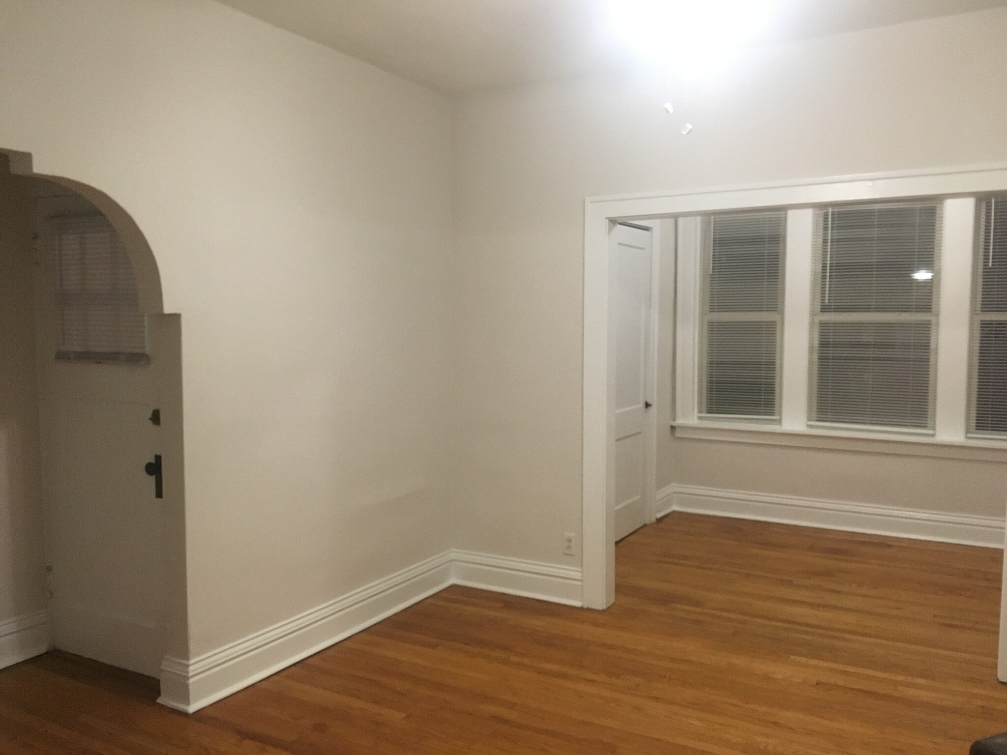 Building Photo - 6451 Alamo Ave