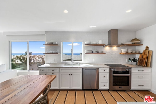 Building Photo - 29680 Zuma Bay Way