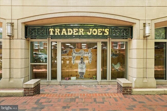 Building Photo - 441 Old Town Ct