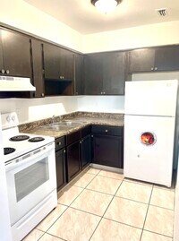 Building Photo - 2251 NW 52nd Ct