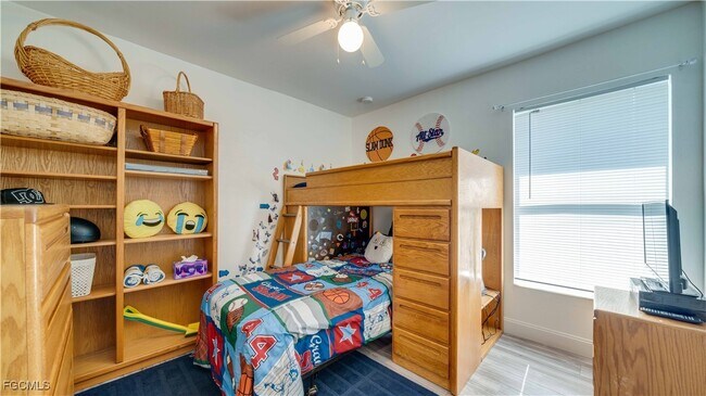 Building Photo - 3322 NW 5th Terrace