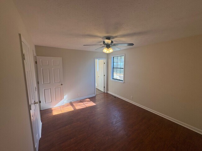 Building Photo - 1444 Rice Hill Cir