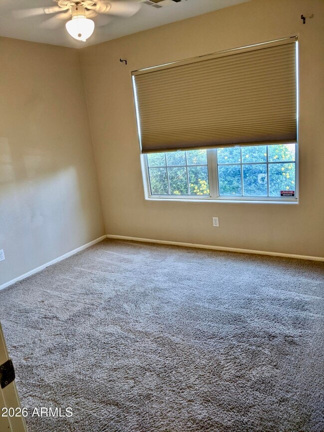 Building Photo - 3030 W Rose Garden Ln