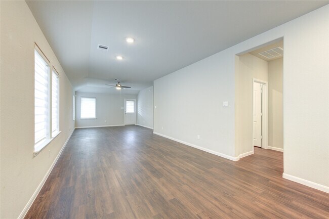 Building Photo - 21414 Hawthorn Harvest Cir