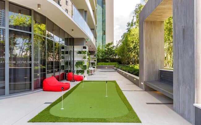 Building Photo - 45 SW 9th St