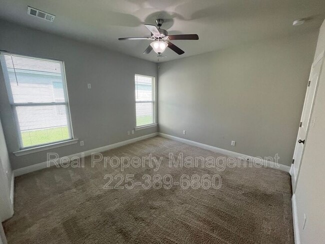 Building Photo - 7948 Antebellum Ave