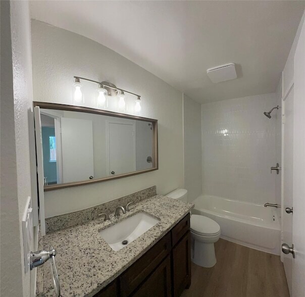 Building Photo - 508 Andover Cove