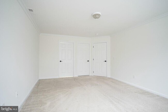 Building Photo - 8 Trout Trail