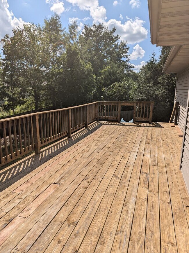 Building Photo - 4108 Cedar Crest Ln