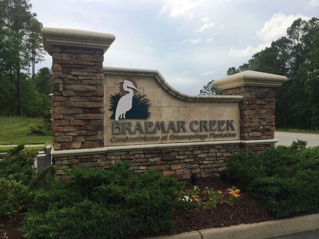 Building Photo - 2 bedroom/ 2 bathroom- Braemar Creek