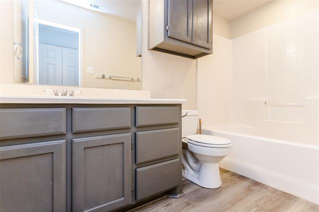 Building Photo - 3311 E FM 813