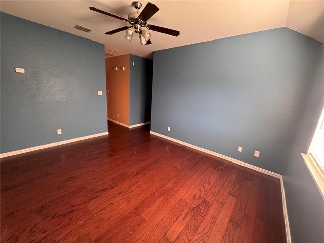 Building Photo - 3011 Clear Springs Dr