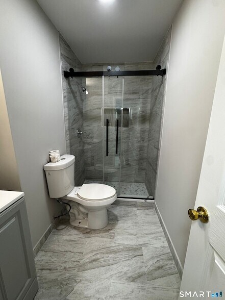 Building Photo - 45-51-51 Cowles St