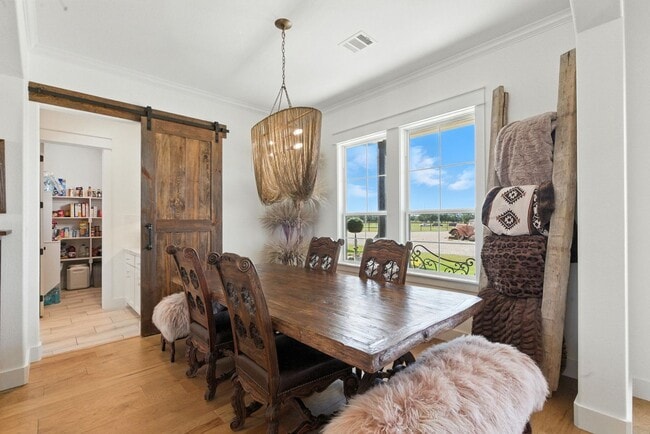 Building Photo - Stunning 5 bedroom horse property coming soon!