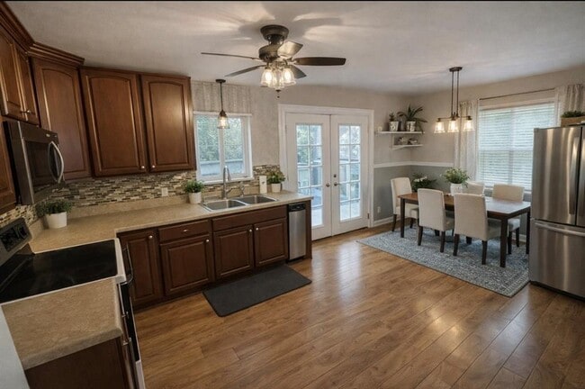 Building Photo - 1502 Kohlers Trail