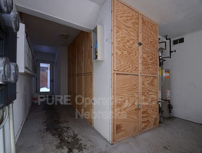 Building Photo - 612-616-616 N 46th St