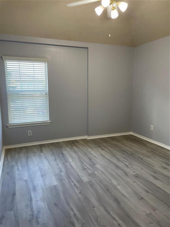 Building Photo - 12910 Redbud Shores Ln