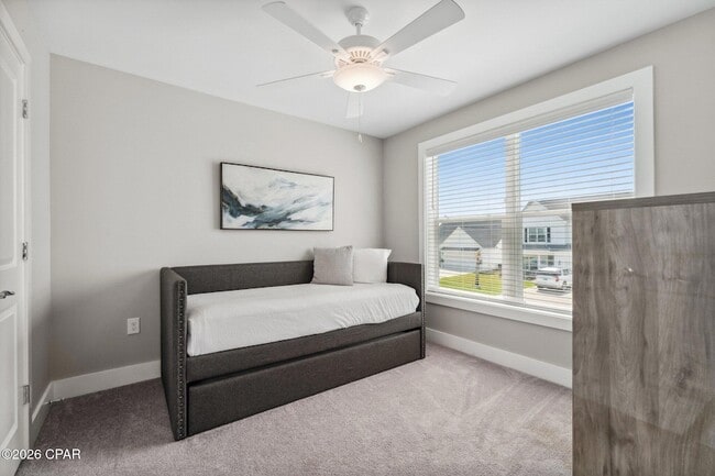 Building Photo - 712 Landing Cir