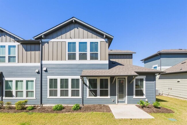 Building Photo - 1015 Vista View Dr