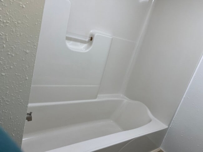 Building Photo - Available NOW