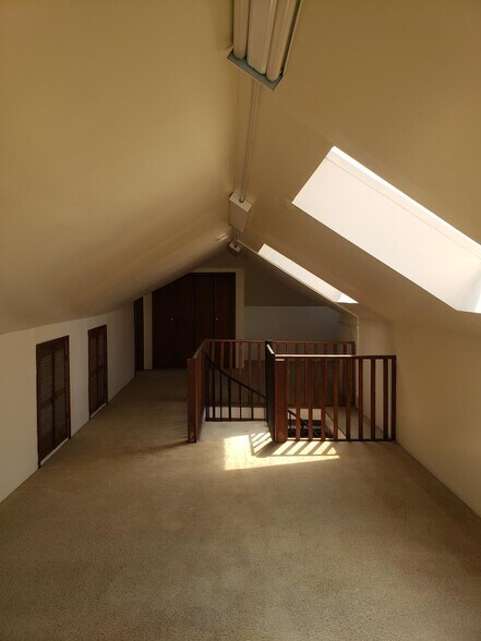Building Photo - 371 Corona St