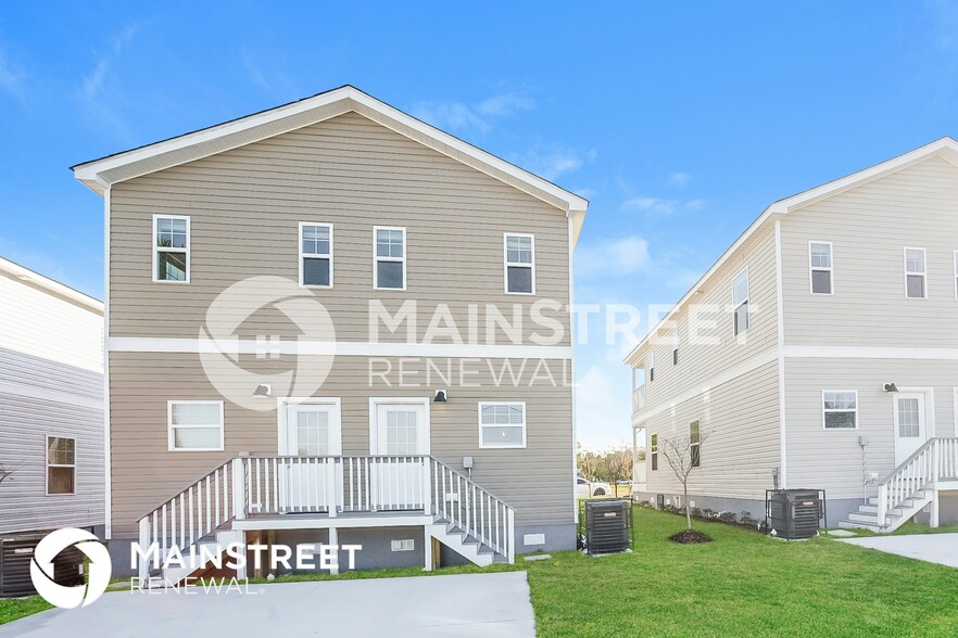 Building Photo - 3155 4th Ave S
